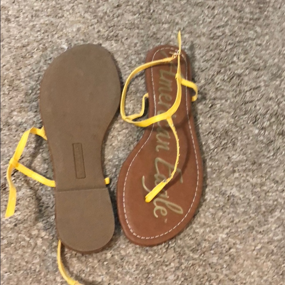 Women’s t-strap sandals